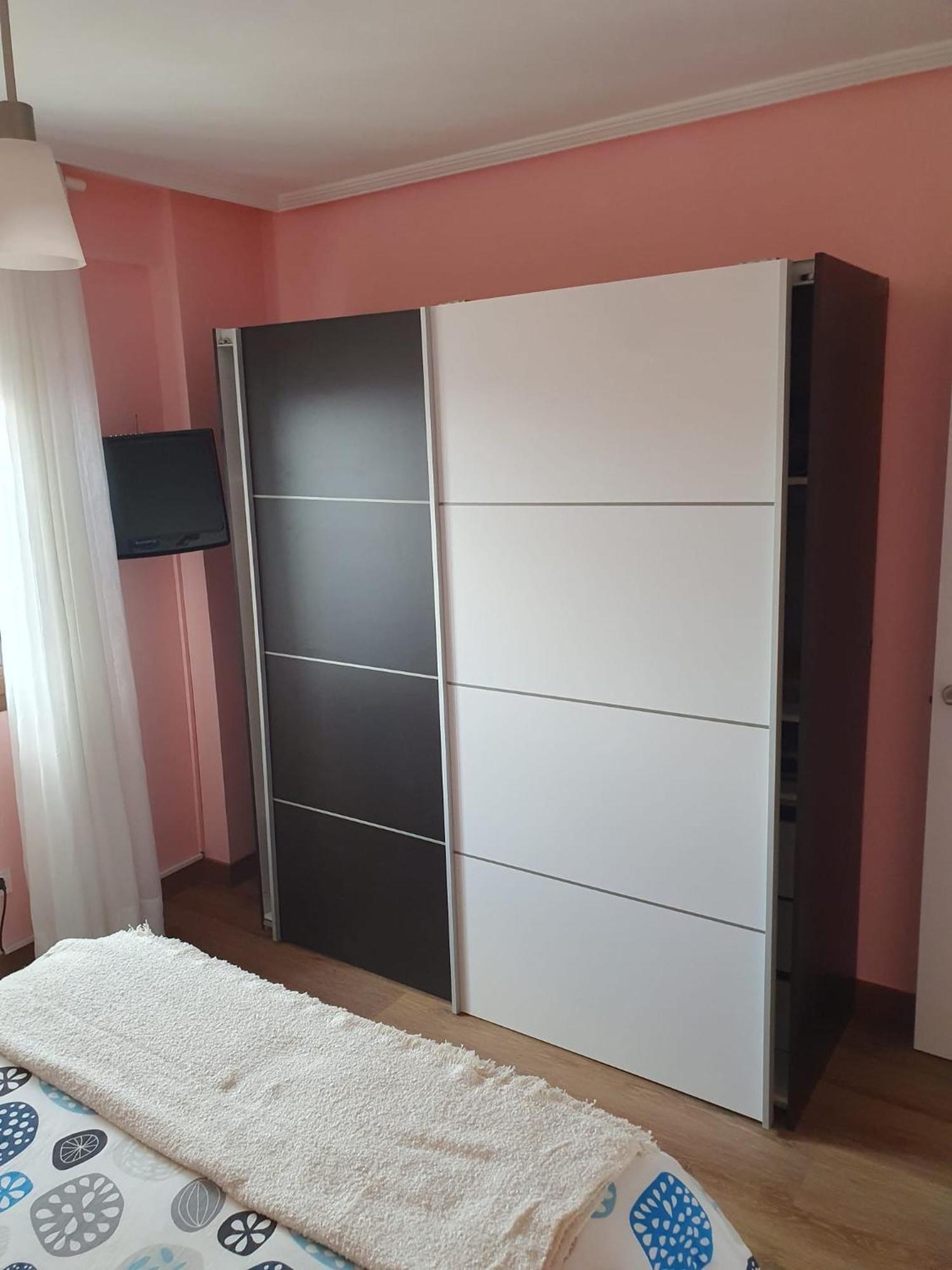 אוביידו Vistas Monte Naranco Apartamento Con Parking 5Euros Al Dia מראה חיצוני תמונה